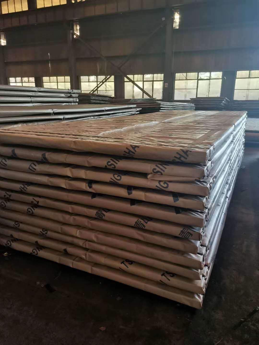 無(wú)錫不銹鋼板價(jià)格,201不銹鋼,無(wú)錫不銹鋼,304不銹鋼板,321不銹鋼板,316L不銹鋼板,無(wú)錫不銹鋼板 無(wú)錫不銹鋼板價(jià)格,201不銹鋼,無(wú)錫不銹鋼,304不銹鋼板,321不銹鋼板,316L不銹鋼板,無(wú)錫不銹鋼板